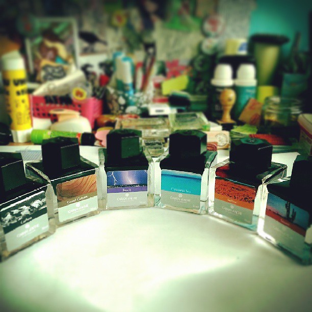 Got these CDA inks at a dept store which sold it for a discounted price. Scooped up what they had left.