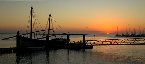 algarve olhão portugal sun sea sunset boat quay silhouette sky jetty