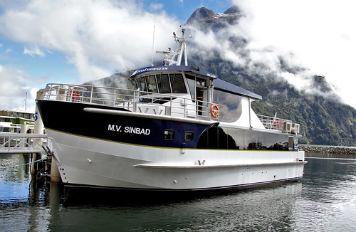 cruiseboat milfordsound realjourneys mvsinbad boat vessel flickrelite publicdomaindedicationcc0 publicdomain