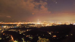IMG_0677_679 從碧山巖開漳聖王廟看台北市夜景 HDR