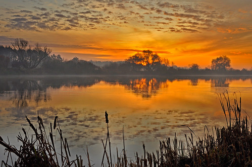 morning fog sunrise river