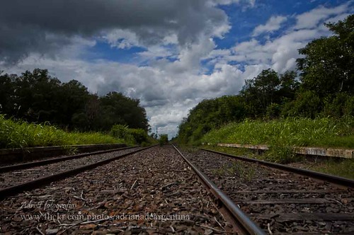 argentina tren buenosaires nubes estación junín ferrocarril laoriental