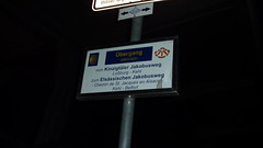 Panneaux du côté Allemand de la passerelle des Deux Rives en décembre
