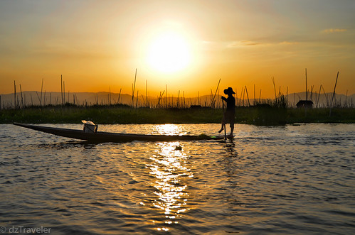 heritage fishing burma lifestyle rowing myanmar inlelake inle shan shanstate taunggyi inley