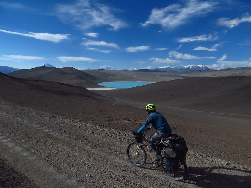 Climbing above Laguna Celeste, on the road to Pissis