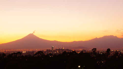 sunset sol de mexico atardecer luces zaragoza cielo nubes puebla heroica popocatepetl volcanes estado