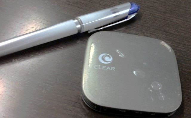 The amazingly small pocket modem from MobileCitizen