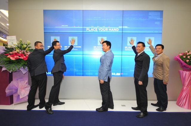 Samsung Introduces A New Retail Experience In Malaysia