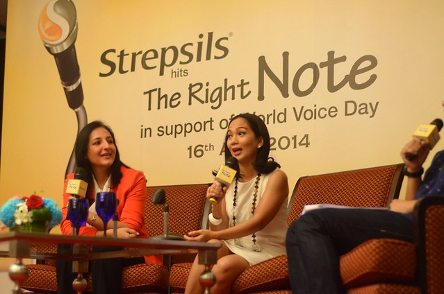 Ms Hina Nagarajan (Gm Of Reckitt Benckiser) And Dato' Sheila Majid Discussing The Importance Of Mainting A Healthy Voice