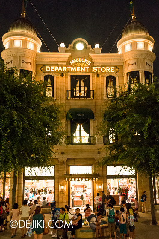 American Waterfront - McDuck's Department Store - Exterior