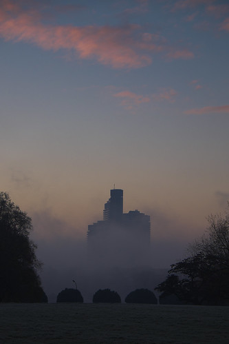 morning fog sunrise nebel köln morgen unicenter