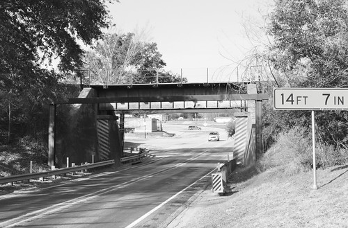 buffalo railroad train rr railway overpass bridge underpass us highway hwy 75 leon county texas steel girder pontist united states north america