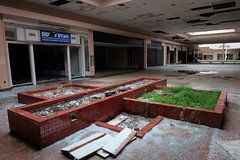 Rolling Acres Mall