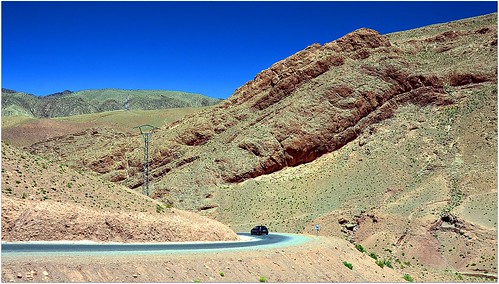south morocco maroc gorge sud slotcanyon piste rosevalley valléedesroses