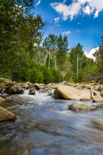 motion rock rural creek canon montana rocks stream flowing runningwater flowingwater 18135mm 60d