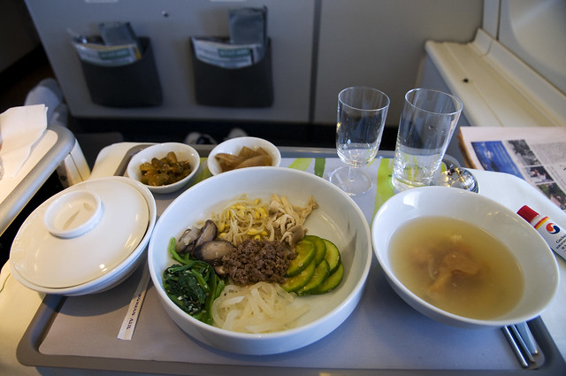 Korean Air 604 // Meal Service