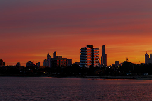 sunrise pier australia melbourne stkilda