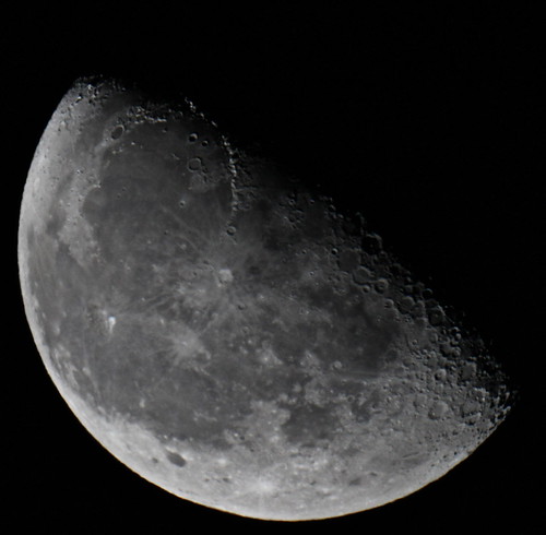 uk sky moon night canon clear telescope astrophotography astronomy worcestershire lunar gibbous waning maksutov bromsgrove primefocus 600d 127mm skywatcher moonwatch