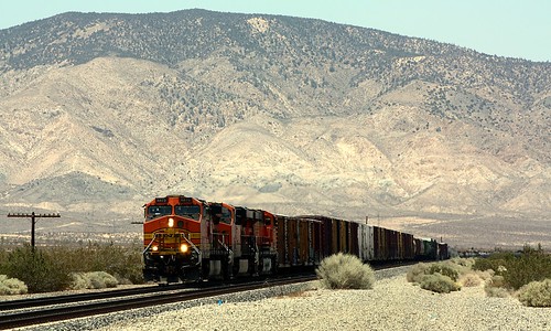 california railroad train americana bnsf mojavedesert burlingtonnorthernsantaferailroad americantrains usrailroads