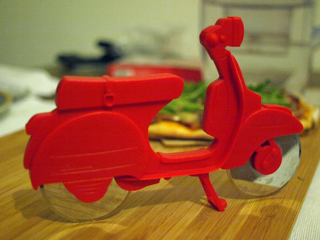 pizza scooter