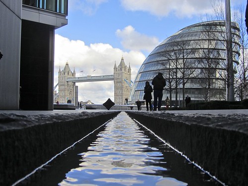 reflection london architecture towerbridge outdoor cityhall southbank sillouette riverthames modernarchitecture cityoflondon morelondon thescoop pcw ernstyoung steelandglass