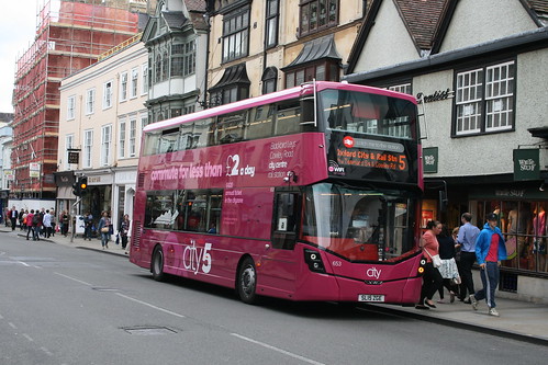 Oxford Bus Company 653 on Route 5, Oxford Carfax