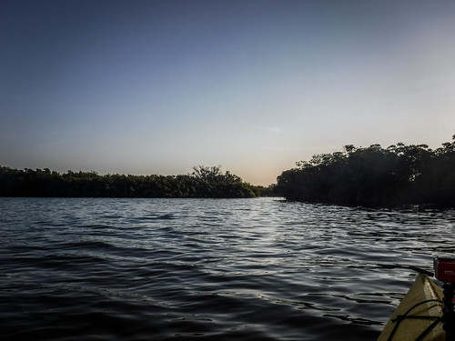 florida fortpierce indianriver kayaking paddling queenscove unitedstates us