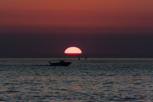 sunset france boat bateau coucherdesoleil aquitaine latestedebuch