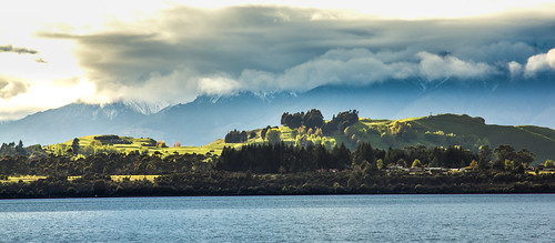 newzealand lake water landscape nz southisland manapouri fiordland lakemanapouri thegalaxy naturesgallery projectweather mygearandme greystump copyrightcolinpilliner