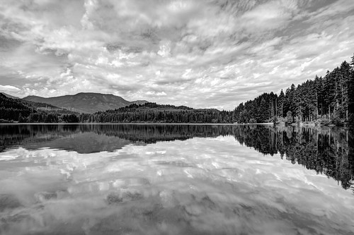 nature canon pacificnorthwest pnw tamron blackandwhite bw landscape scenery scenic water lake clouds contrast hdr reflection canoneos7d tamronspaf1024mmf3545diiildaspherical washington johnwestrock