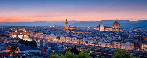 sunset italy building clouds canon florence italia cityscape perspective ciel tuscany manuel 5d firenze manual duomo monuments toscane dri 1740mm italie blending canon1740f4l 2013 5dmarkiii cebbphoto