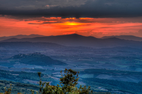 sunset tramonto pentax country campagna tuscany toscana valdorcia k5 manfrotto pentaxda55300 pentaxk5