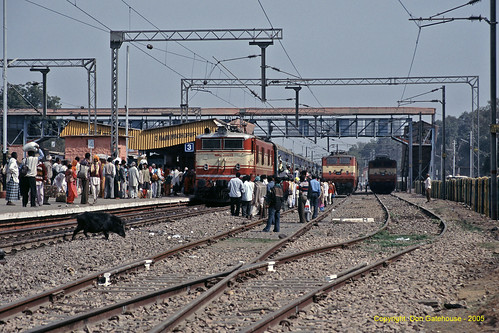 india bg rajasthan indianrailways passengertrain broadgauge 20608 sawaimadhopur wam4e