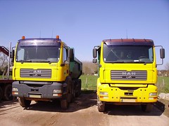 Two MAN trucks - Photo of Saint-Géry