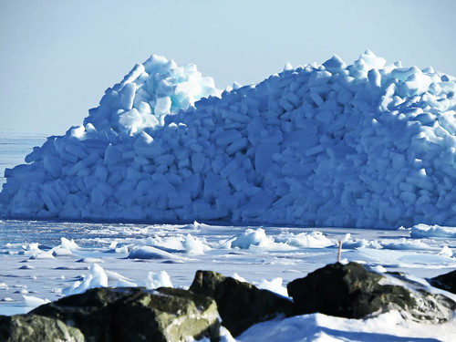 winter ice power wind powerful piles canadianeh abigfave icepiles travelpilgrems