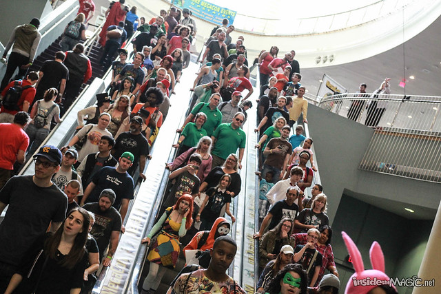 MegaCon 2014 convention halls and crowds