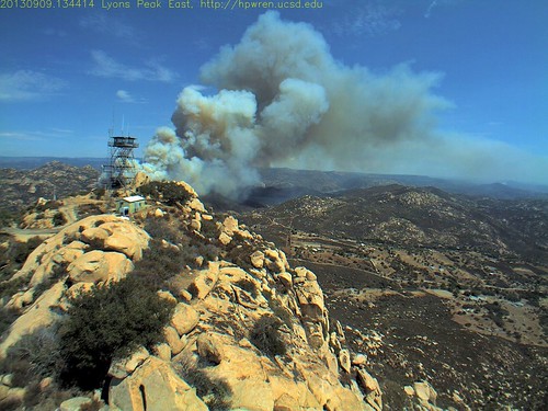 fire smoke socal wildfire wildland sandiegocountycalifornia southerncaliforniawildfires hpwrenlyonspeak lyonspeakeastview sdsuedu