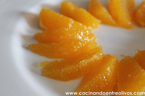 Ensalada de naranjas y caballa. www.cocinandoentreolivos (6)