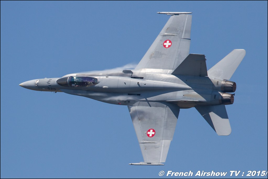 F/A-18 Hornet Swiss display 2015, F-18 solo display 2015,SWISS HORNET DISPLAY TEAM, meeting aerien BA-116 Luxeuil St Sauveur LFSX, Meeting Aerien 2015