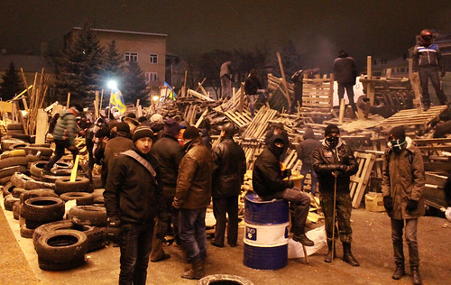 canon protest ukraine revolution radicals barricades ivanofrankivsk