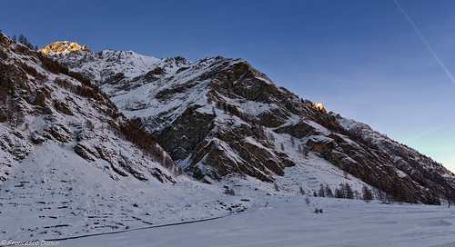 winter sunset italy snow alps canon italia tramonto ombre neve inverno alpi montagna montains valdaosta rhemesnotredame valdirhemes canoneos60d tamronsp1750mmf28xrdiiivcld