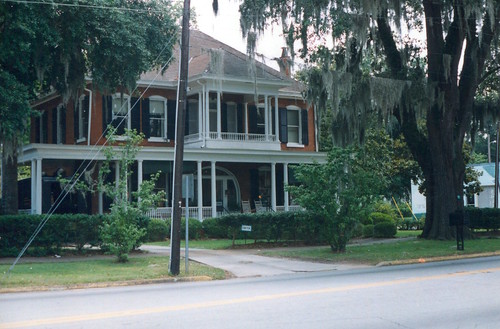 old travel white house classic architecture vintage hotel photo site moss colonial style historic spanish porch mansion harris bainbridge romanesque nrhp gragg decaturcounty wainman rouund