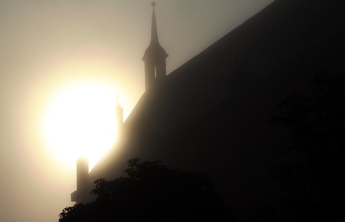 morning roof mist st fog sunrise canon germany eos grey cathedral dom nikolai greifswald vorpommern sankt 100d