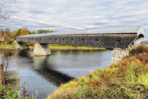 morning bridge canon point high october vermont shoot day dynamic cloudy newengland newhampshire nh 330 covered windsor pointandshoot range hdr highdynamicrange vt hs elph cornish 2013 cornishwindsorbridge