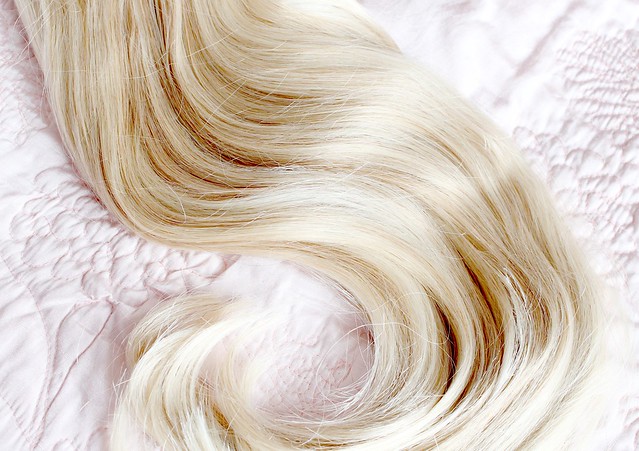 Foxy Locks Hair Extensions, Foxy Locks Sandy Blonde Hair Extensions, Imogen Foxy Locks, Hair Extensions Review, Foxy Locks Superior Hair Extensions Review, Foxy Locks Before and After photos