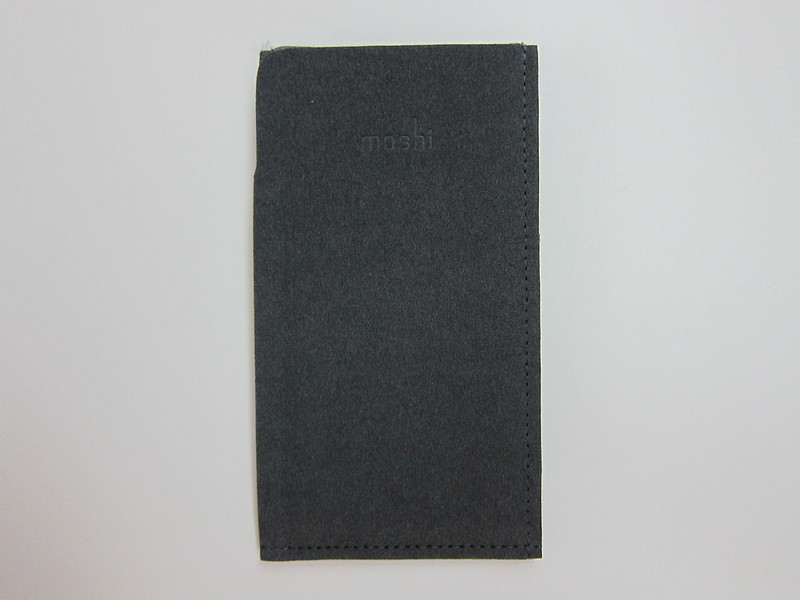 Moshi IonBank 10k - Carrying Pouch