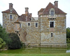 Château du Blanc-Buisson - Photo of Glos-la-Ferrière