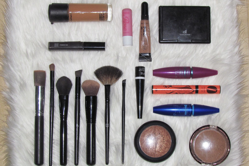 mac, cosmetics, make up, elf, la girls, hema, maybelline, essence, h&amp;m, highlight, contour, bronzer, make up forever, brushes, sephora, catrice, whats in my make up bag