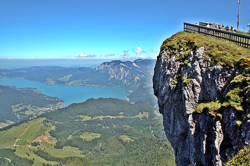 cliff lake mountains alps austria vista mondsee schafberg oesterreich salzkammergut sanktwolfgang schafbergspitzl