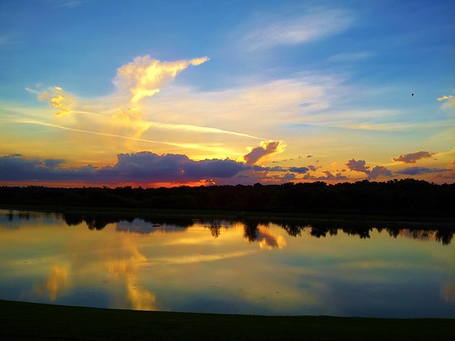 sunset water clouds pond lakeland lakelandflorida carltonarmsnorthlakeland